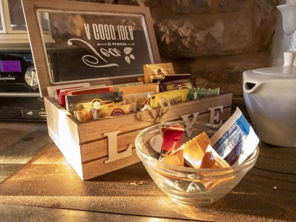 ホテル Sogno Proibito Meldola エクステリア 写真