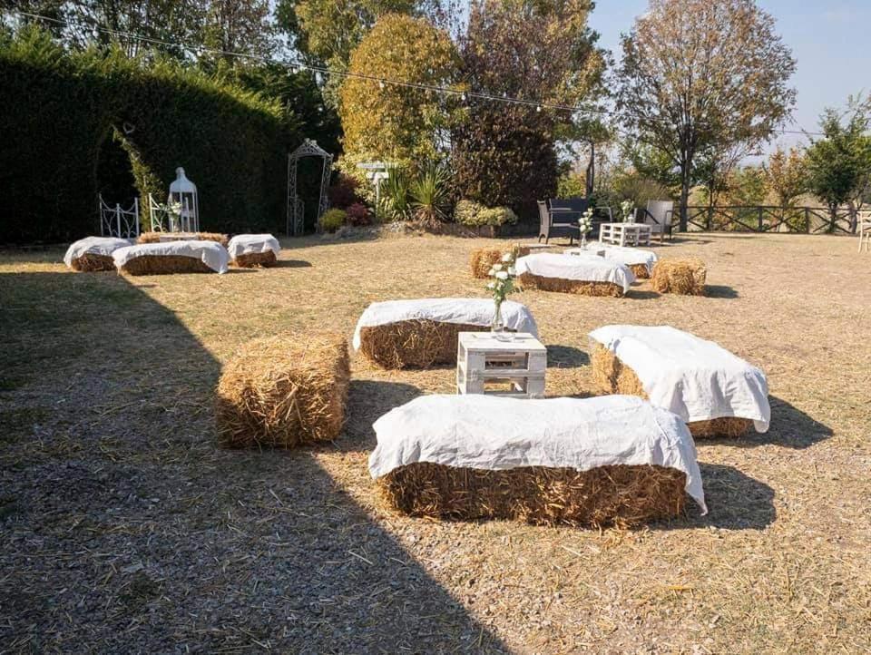 ホテル Sogno Proibito Meldola エクステリア 写真